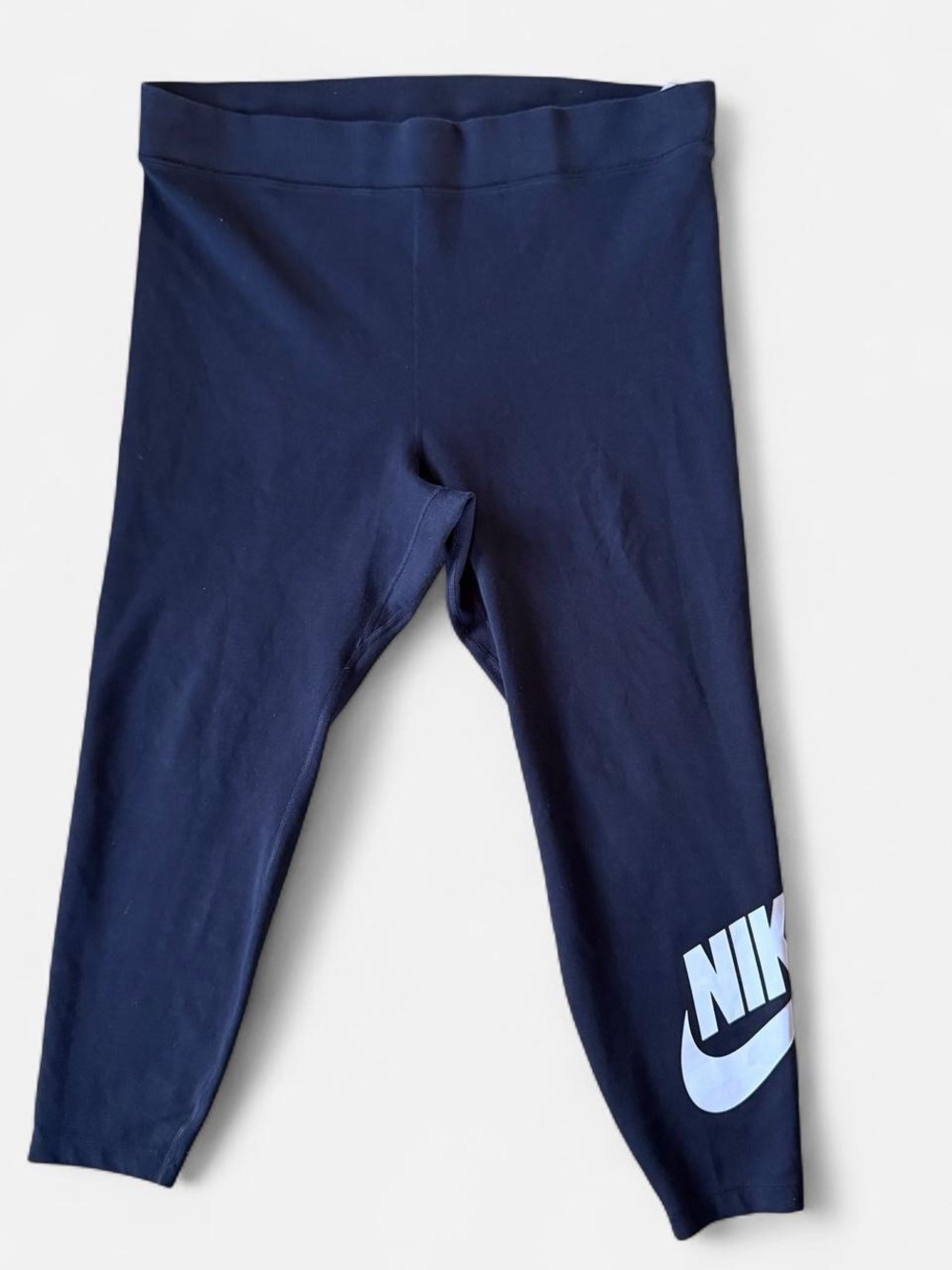 Nike Women’s Black Logo Leggings - Comfortable Everyday Bottoms 0X